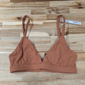 SKIMS Kim Kardashian Women's XXS Fits Everybody Triangle Bralette New w/ Tags!